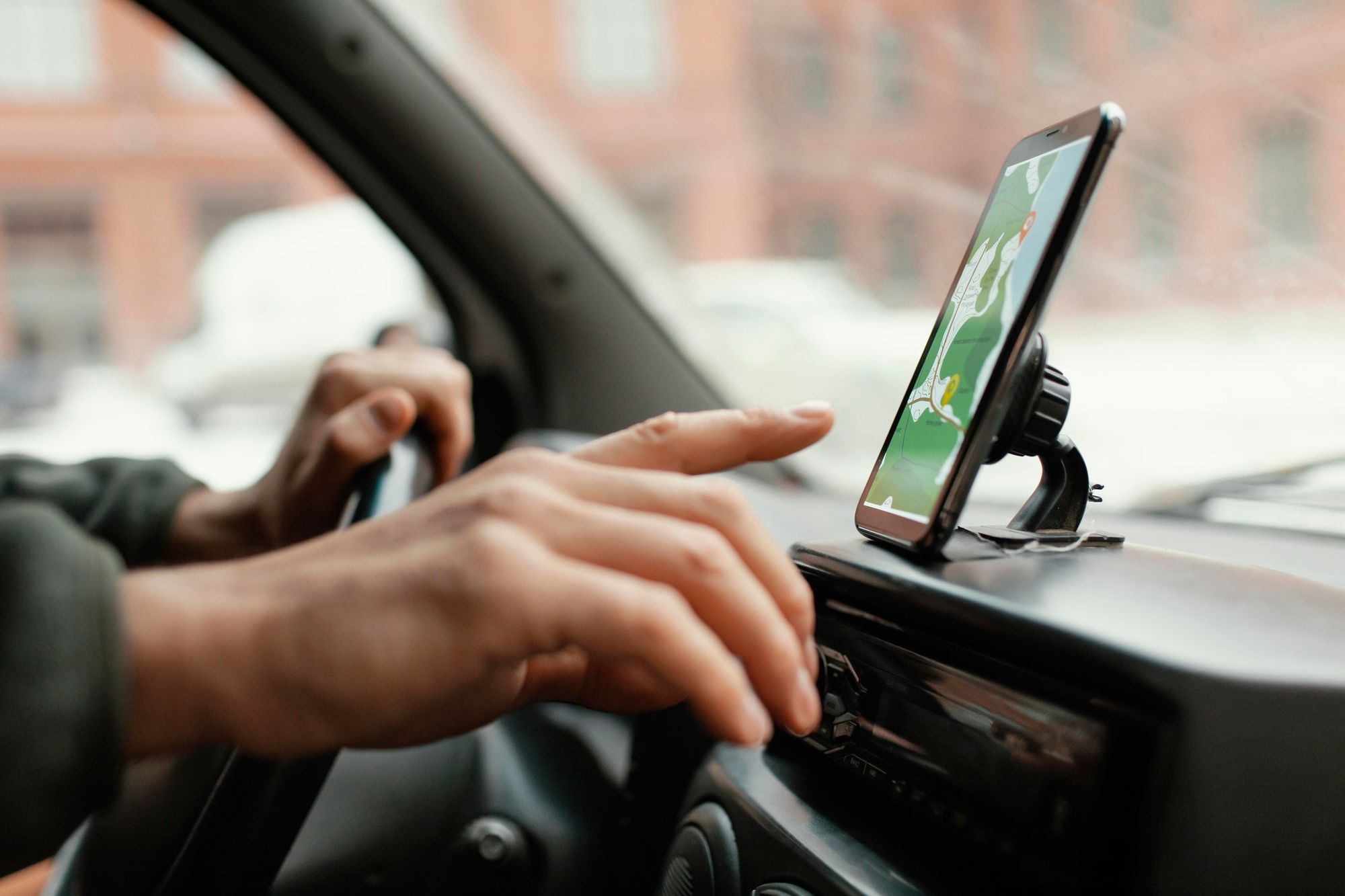 Um motorista de aplicativo de Salvador foi exclu&iacute;do da plataforma da Uber ap&oacute;s cancelar 64% das viagens que havia aceitado. | Foto: Ilustrativa/FreePik