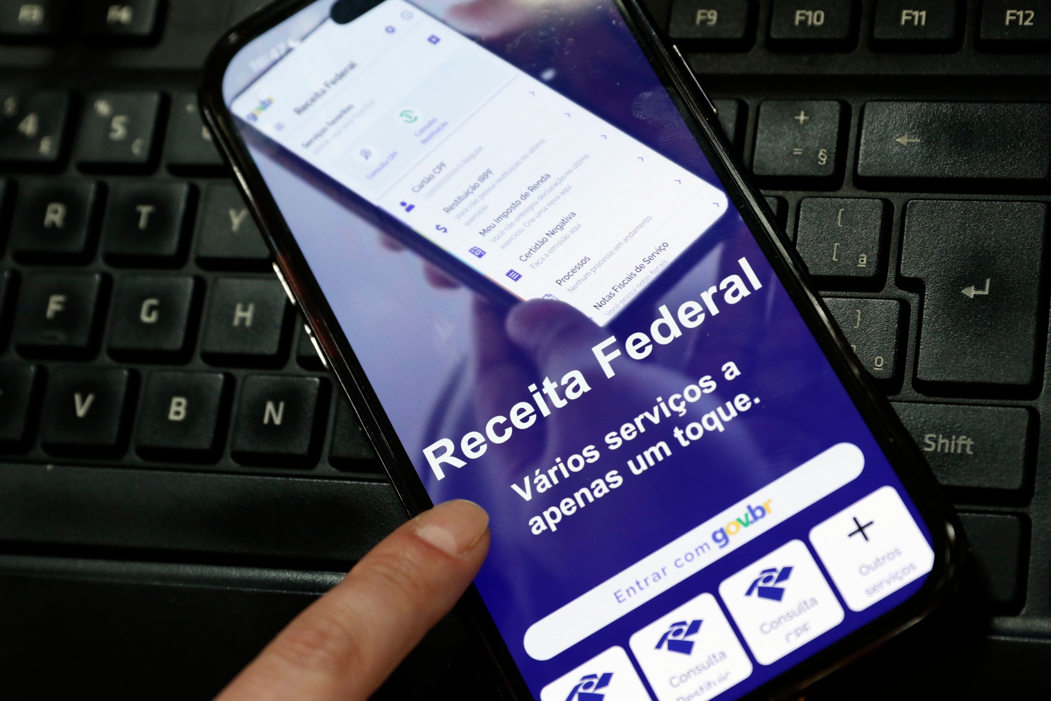 Para verificar o status da restitui&ccedil;&atilde;o, o contribuinte deve acessar o portal da Receita Federal. | Foto: Bruno Peres/Ag&ecirc;ncia Brasil