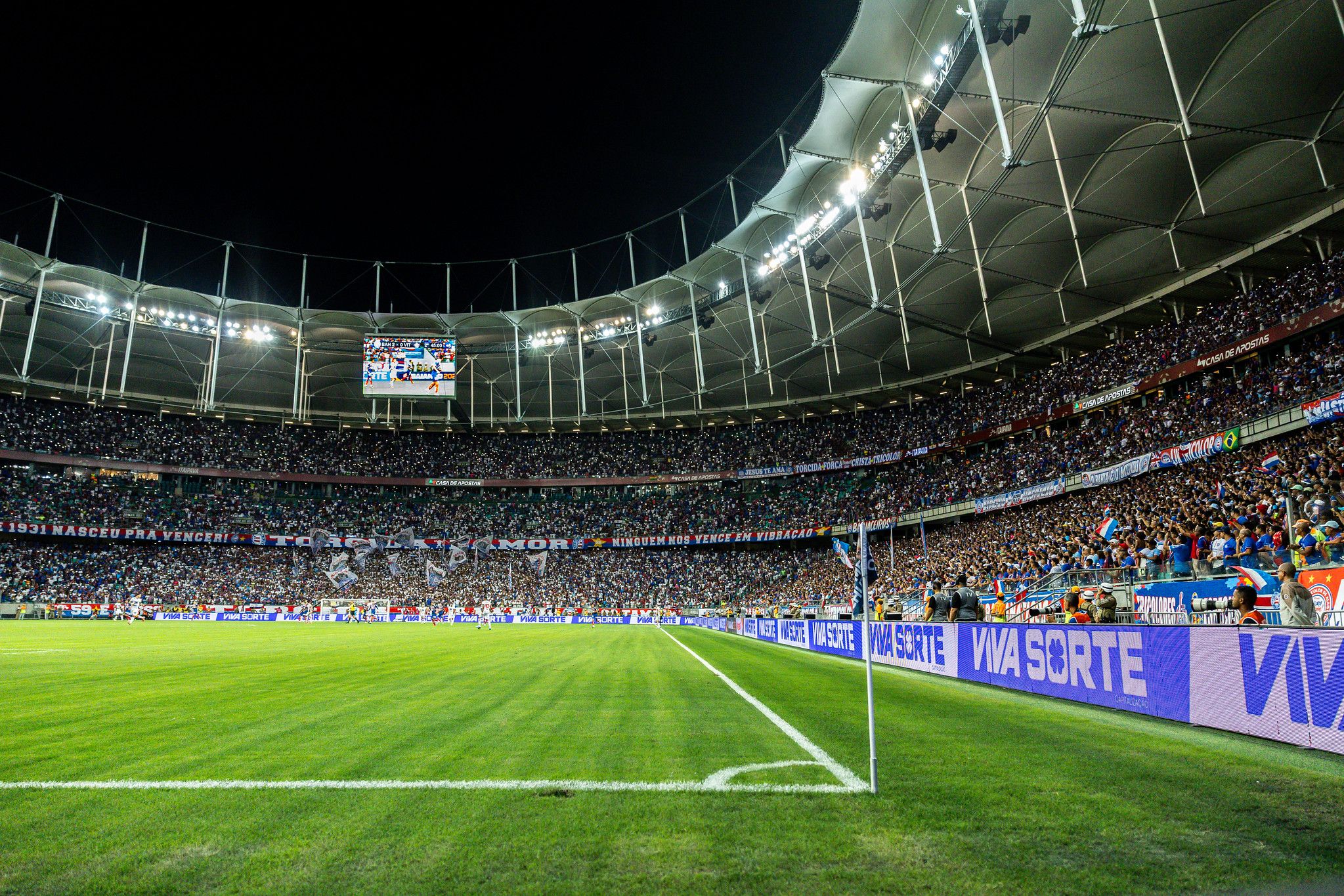 Torcida do Bahia na Arena Fonte Nova; Emerson Ferretti aprova que clube administre estádio | Foto: Letícia Martins/EC Bahia