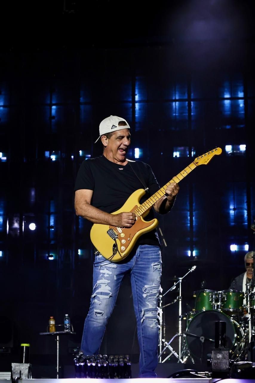 O sucesso de Durval tamb&eacute;m apareceu nos rankings musicais. | Foto: Bruno Concha/Secom PMS