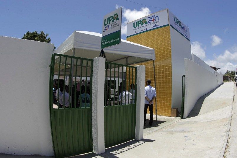 Aline foi levada para a Unidade de Pronto Atendimento (UPA) de Arembepe. | Foto: Sesab