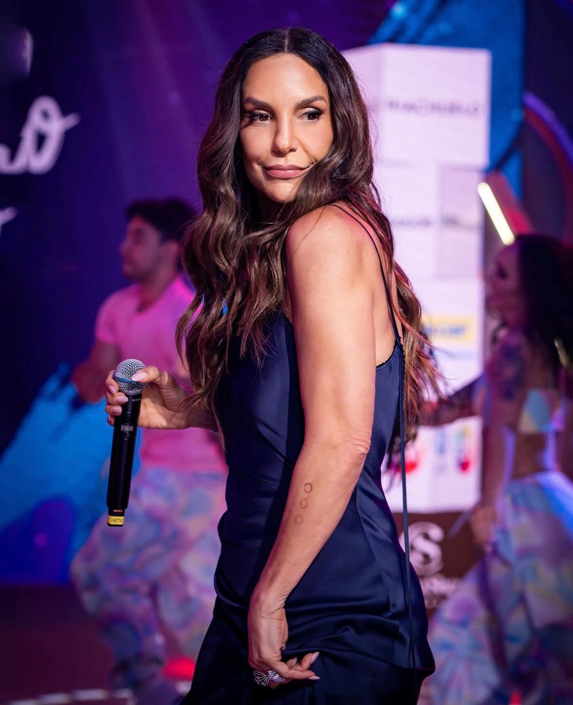 O projeto de samba, que estreou em 2025, seguir&aacute; em turn&ecirc; pelo pa&iacute;s no pr&oacute;ximo ano. | Foto: Redes Sociais