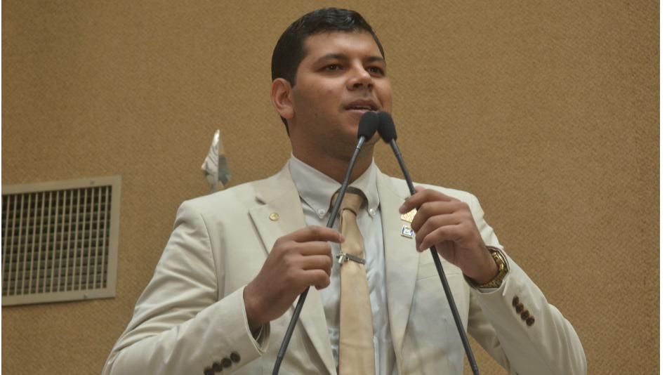 Deputado Dr. Diego Castro (PL). AscomALBA / Agência ALBA