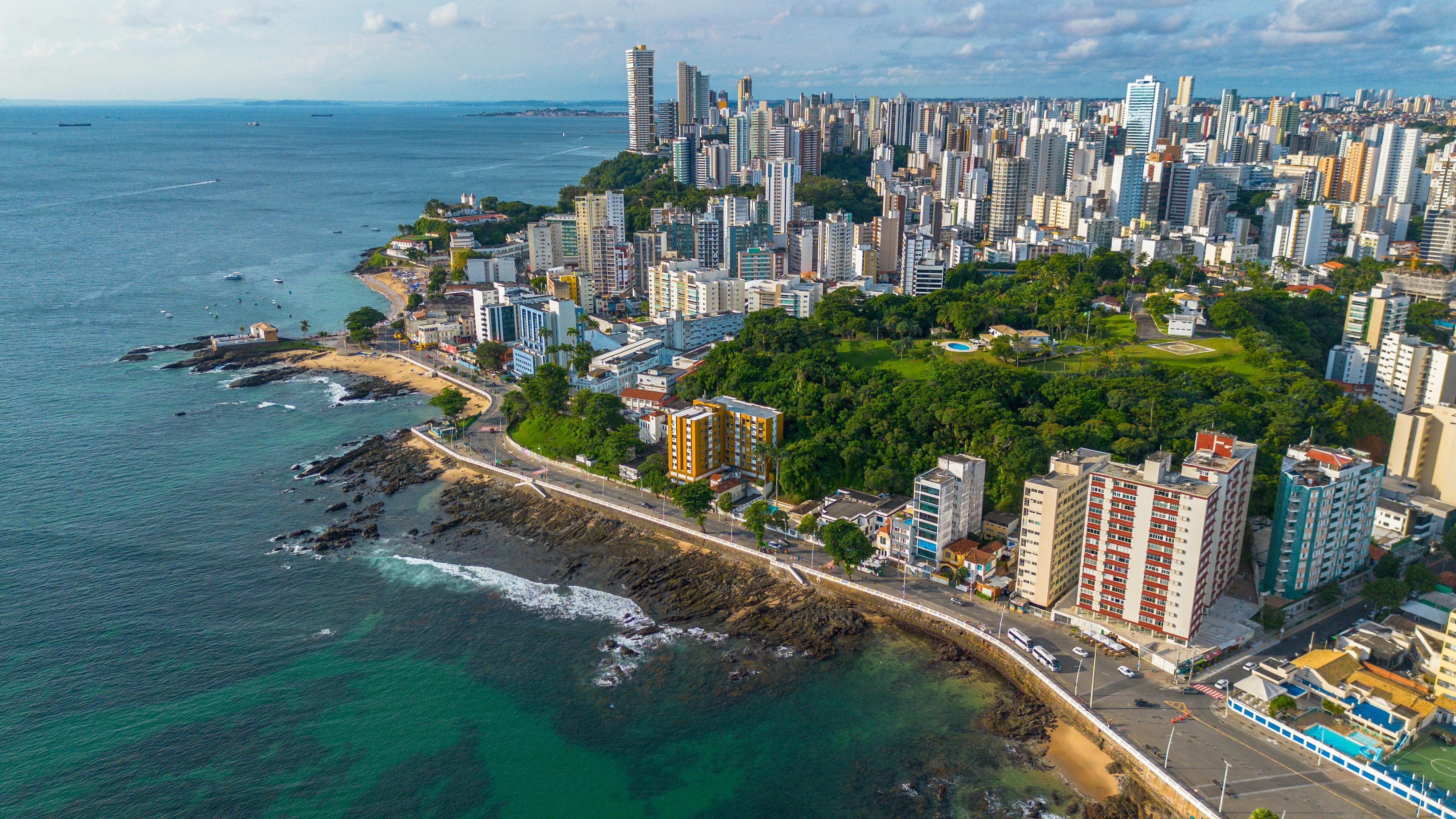 Salvador tem 2.559.945 habitantes em 2026, segundo estimativa divulgada pelo IBGE, e aparece entre as cinco maiores cidades do Brasil. | Foto: Leonardo Dourado/Pexels