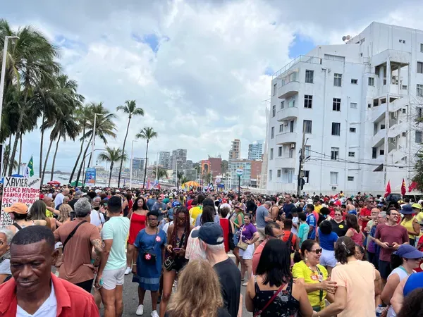 Ato contra PEC da Blindagem em Salvador | Foto: Juana Castro/Aratu On