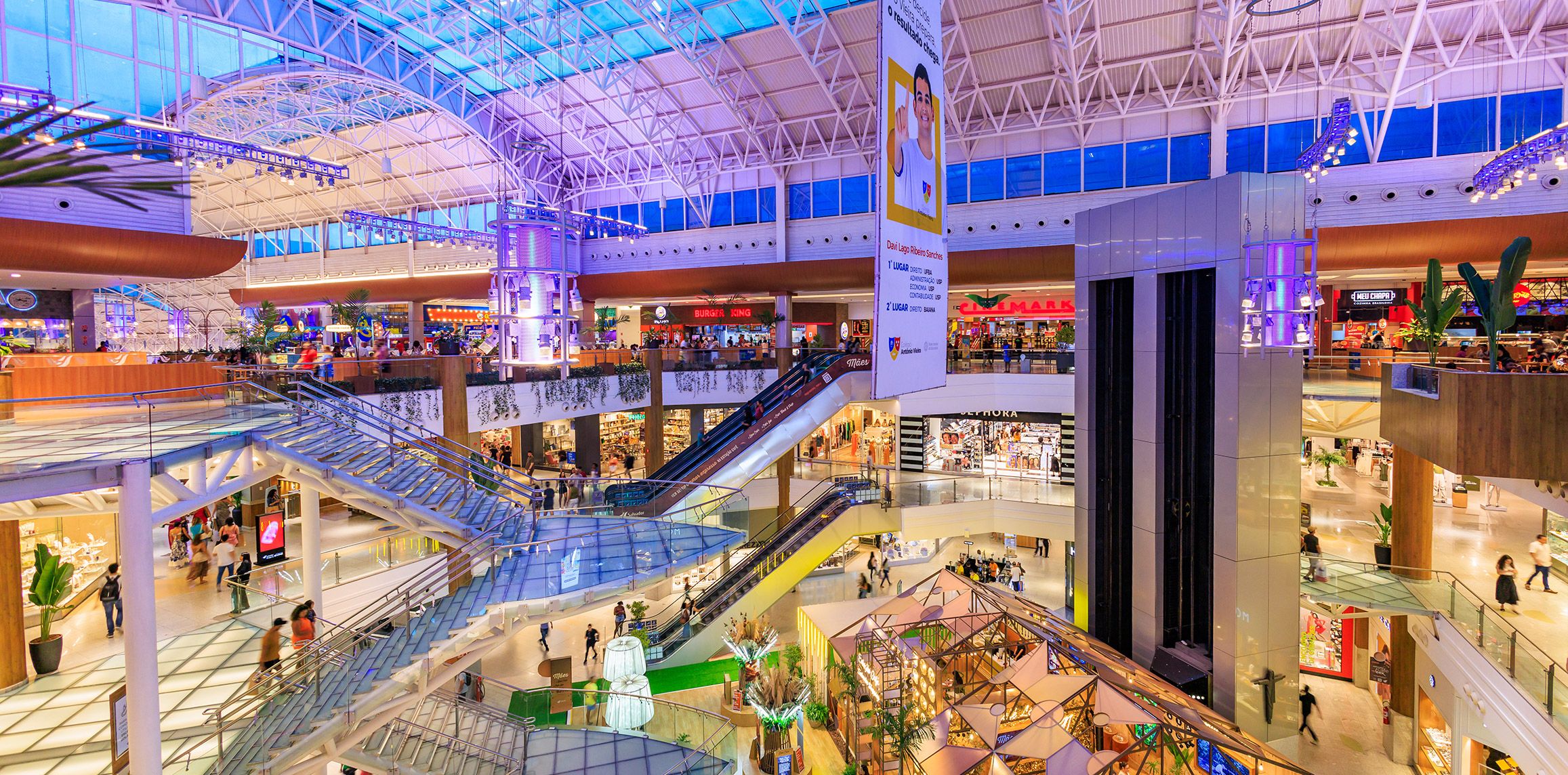 Por conta do feriado do Dia do Trabalhador, shoppings de Salvador e da Regi&atilde;o Metropolitana (RMS) funcionar&atilde;o em hor&aacute;rios diferentes. | Foto: Divulga&ccedil;&atilde;o