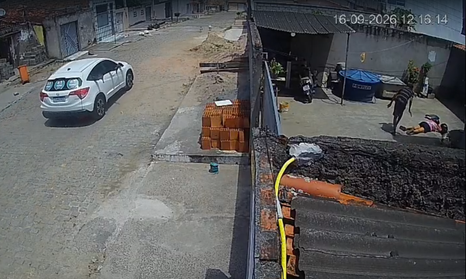 Um homem de 46 anos foi baleado durante um confronto armado nesta quarta-feira (16), no bairro Nova Esperan&ccedil;a, em Feira de Santana. | Foto: Redes Sociais