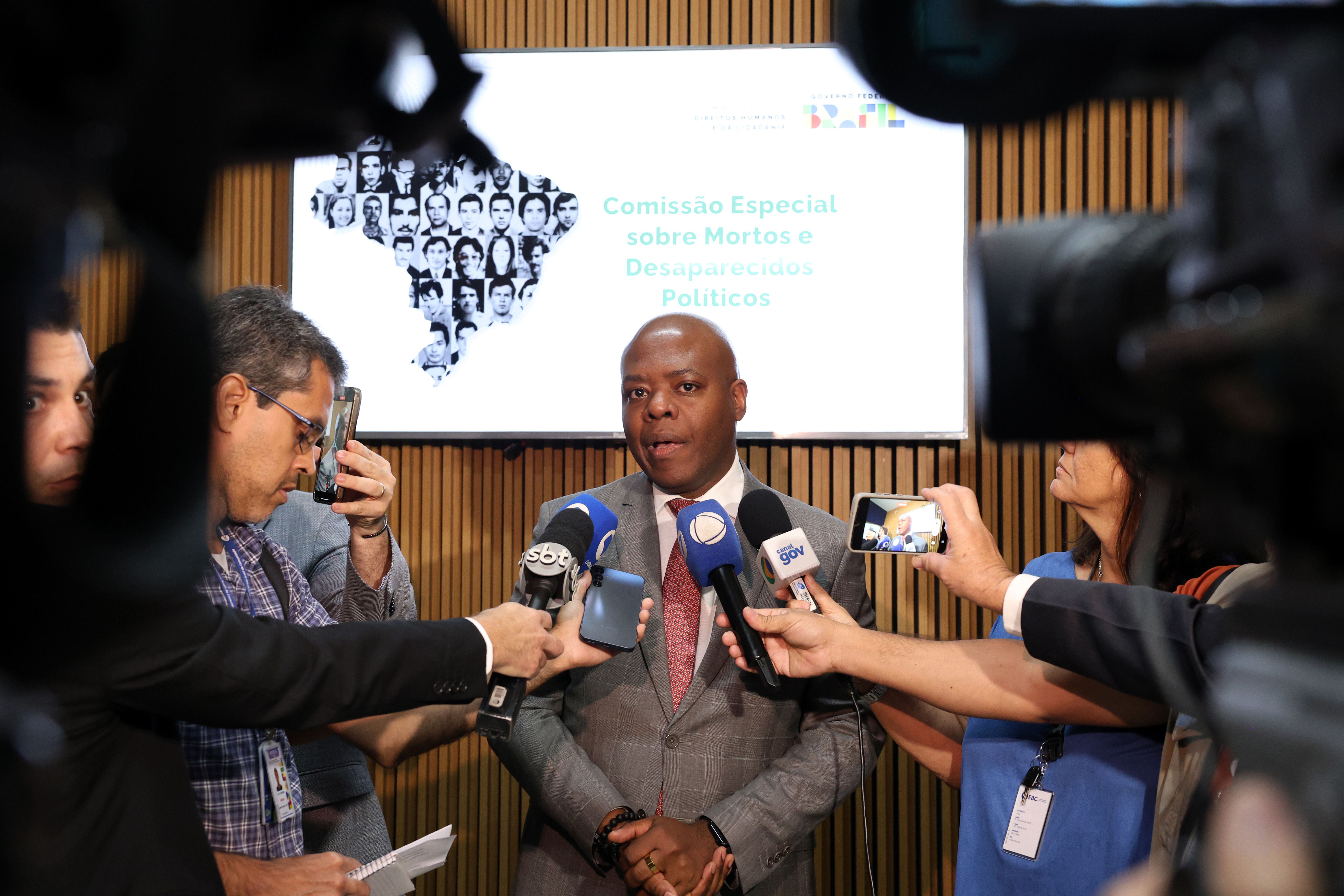 O ex-ministro dos Direitos Humanos Silvio Almeida foi indiciado pela Polícia Federal por importunação sexual. | Foto: Antônio Cruz/Agência Brasil