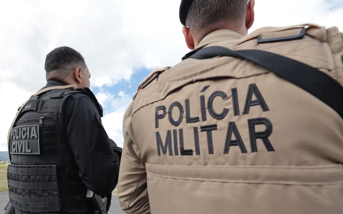 Uma menina de 11 anos foi morta a tiros na noite de quinta-feira (16), no bairro Tomba, em Feira de Santana. | Foto: SSP-BA