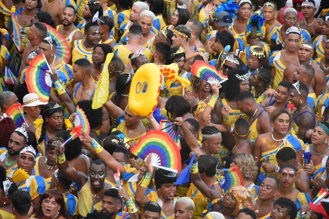 O bloco As Muquiranas completou seus 60 anos de fundação nesta segunda-feira (16). | Foto: Sandro Honorato/Ag. F Pontes