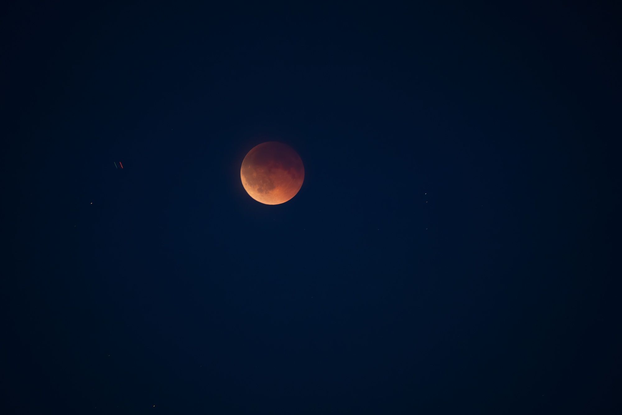 Neste m&ecirc;s, um eclipse solar em Le&atilde;o, no dia 12 de agosto, e um eclipse lunar em Peixes, na madrugada de 28 de agosto, devem marcar o per&iacute;odo. | Foto: Ilustrativa/Pexels