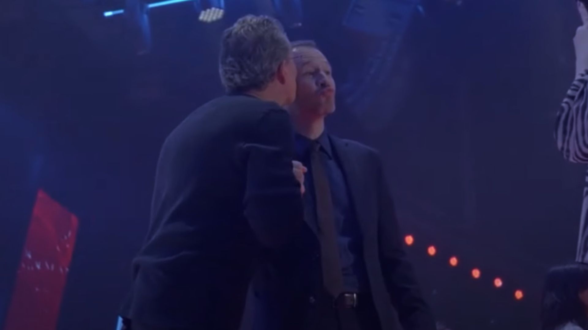 Boninho e Tiago Leifert, diretor e apresentador do The Voice Brasil no SBT | Imagem: SBT