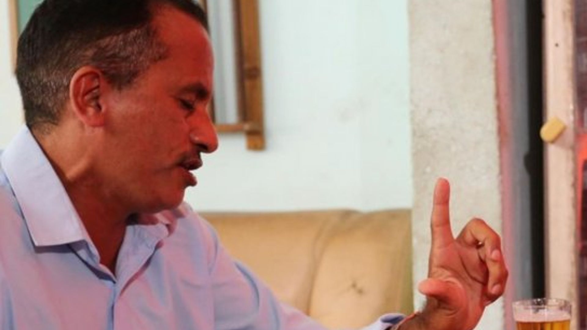 Lá ele virou música de Manoel Gomes e Thierry