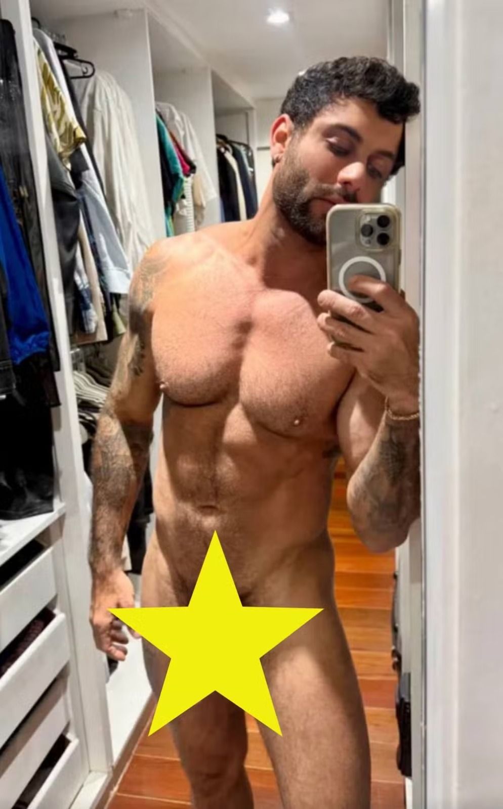 Segundo a equipe de Jesus, a foto fazia parte do conteúdo publicado pelo modelo em uma plataforma de conteúdo adulto paga. | Foto: Redes Sociais