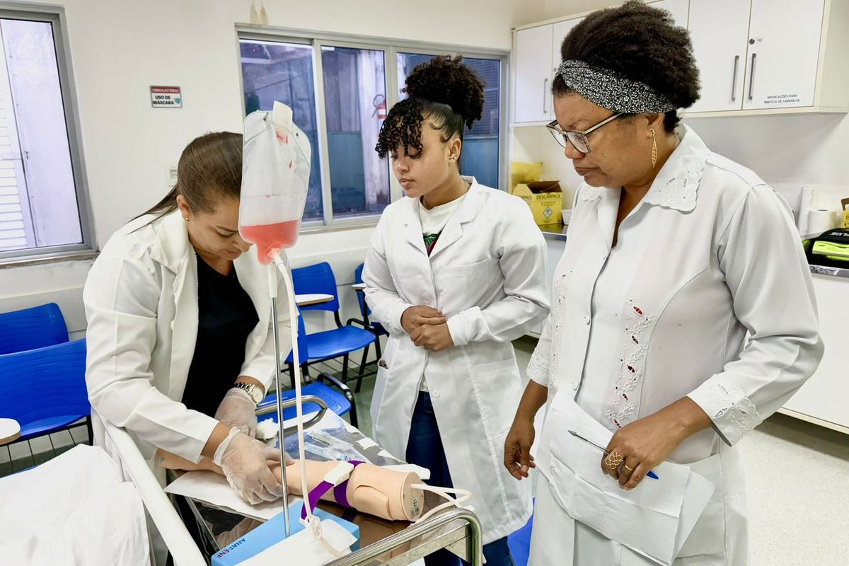 Monte Tabor oferece bolsas de estudo em curso técnico em enfermagem em Salvador. Foto: Ascom / Monte Tabor