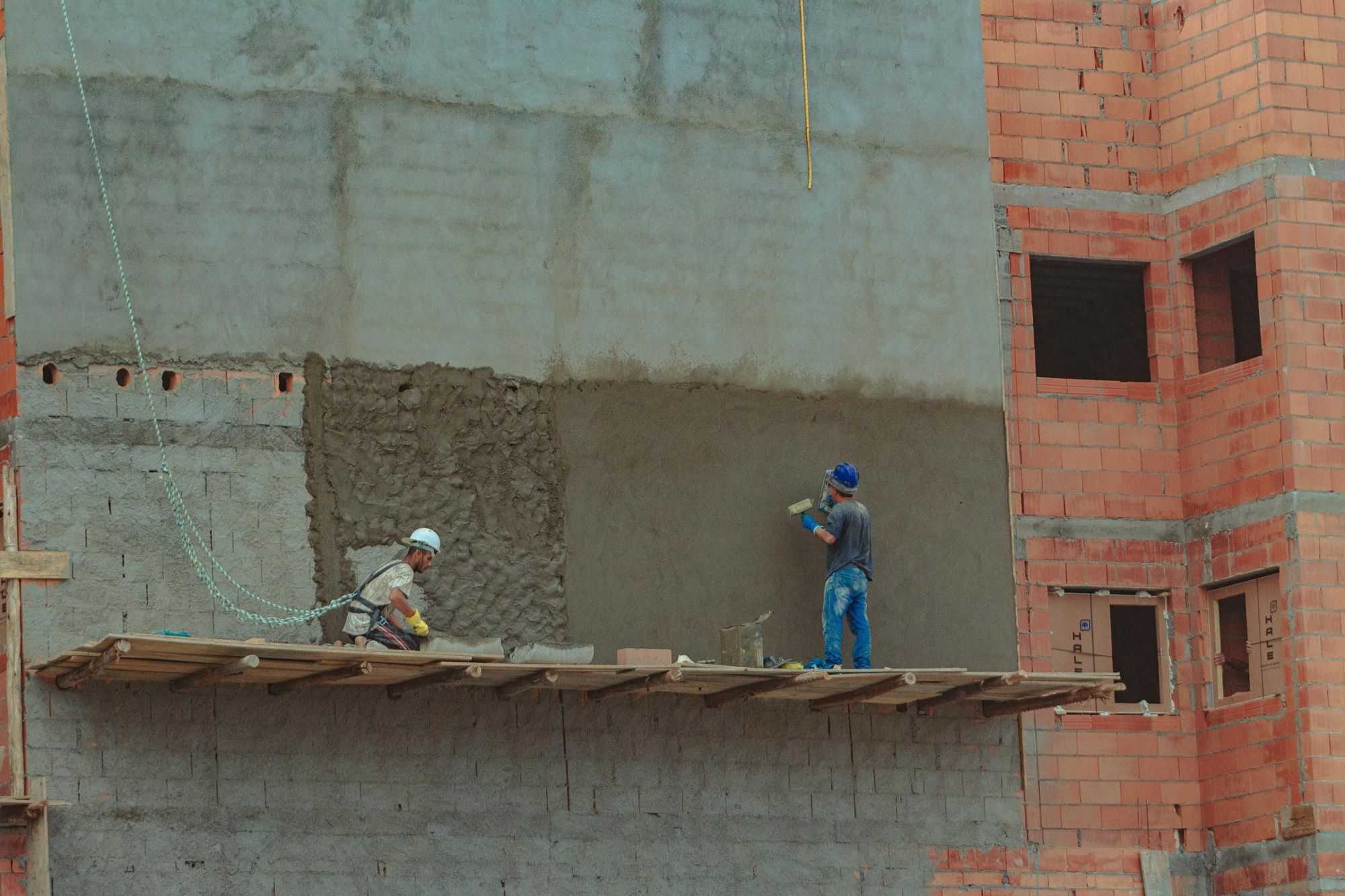 O Minist&eacute;rio do Trabalho divulgou relat&oacute;rio que aponta uma diferen&ccedil;a de R$ 3 mil entre sal&aacute;rios de pessoas negras e brancas na Bahia. | Foto: Lucas Pezeta/Pexels