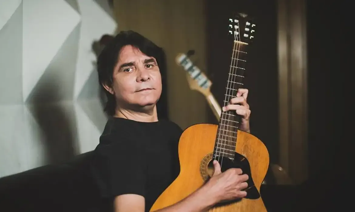 Lô Borges estava internado desde o dia 18 de outubro para tratar um quadro de intoxicação medicamentosa. | Foto: Bárbara Dutra/Divulgação