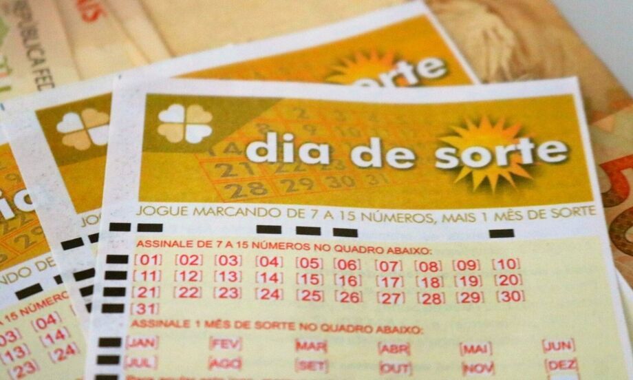 No Dia de Sorte, o apostador deve escolher de sete a 15 n&uacute;meros entre os 31 dispon&iacute;veis no volante e um M&ecirc;s de Sorte entre os 12 meses do ano. | Foto: Divulga&ccedil;&atilde;o