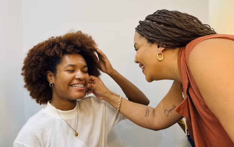 O Projeto da Pele Preta est&aacute; com inscri&ccedil;&otilde;es abertas para selecionar oito mulheres negras para tratamento de pele gratuito em Salvador. | Foto: Divulga&ccedil;&atilde;o