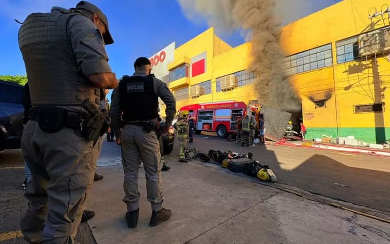 Inc&ecirc;ndios em estabelecimentos comerciais de grande porte costumam oferecer alto risco devido &agrave; presen&ccedil;a de materiais inflam&aacute;veis, sistemas el&eacute;tricos extensos e estoque fechado/Foto: Reprodu&ccedil;&atilde;o&nbsp;