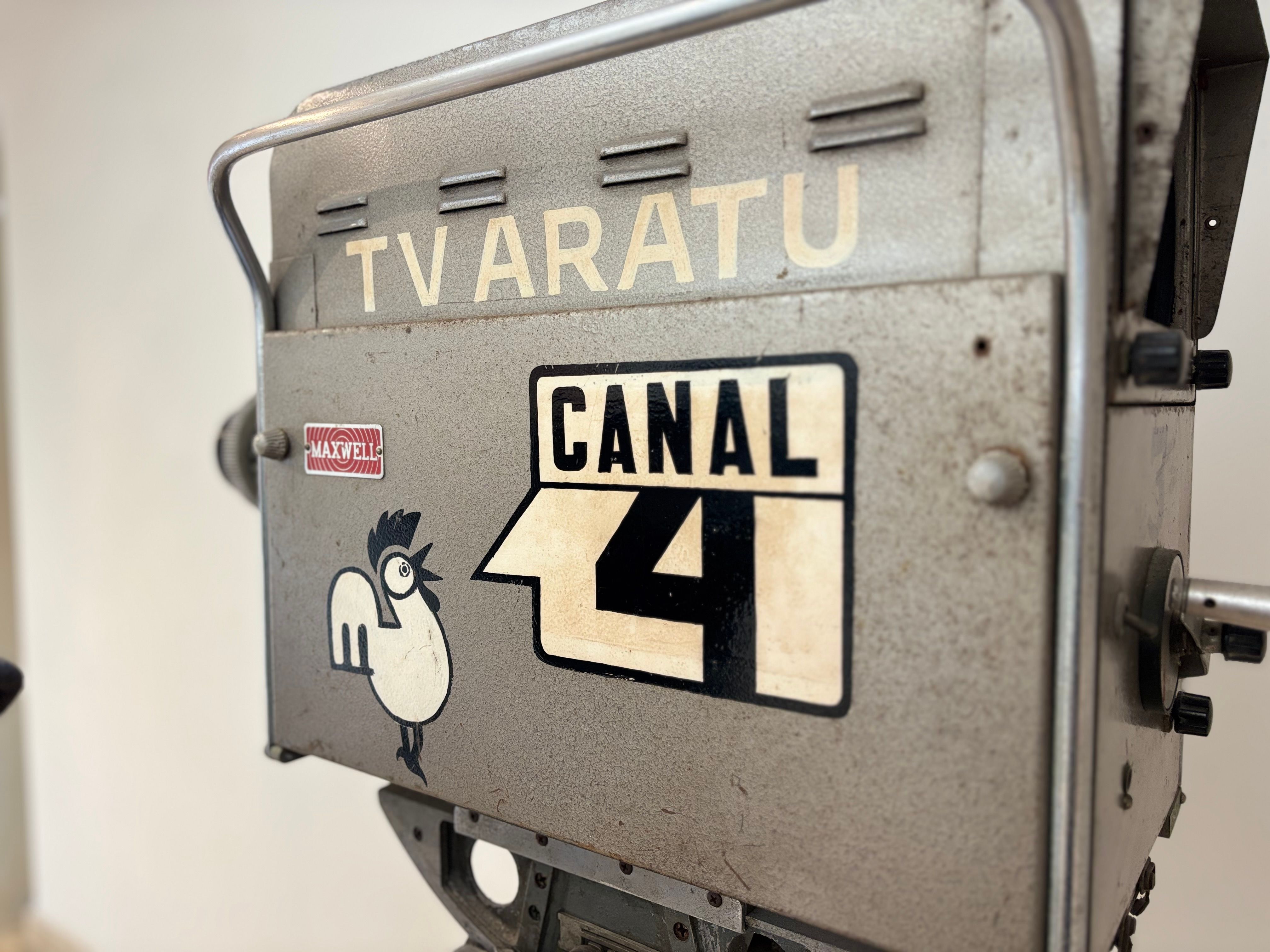 Desde a origem, a emissora utiliza como s&iacute;mbolo um galo, refer&ecirc;ncia &agrave; capoeira. | Foto: Bruna Castelo Branco/Aratu On