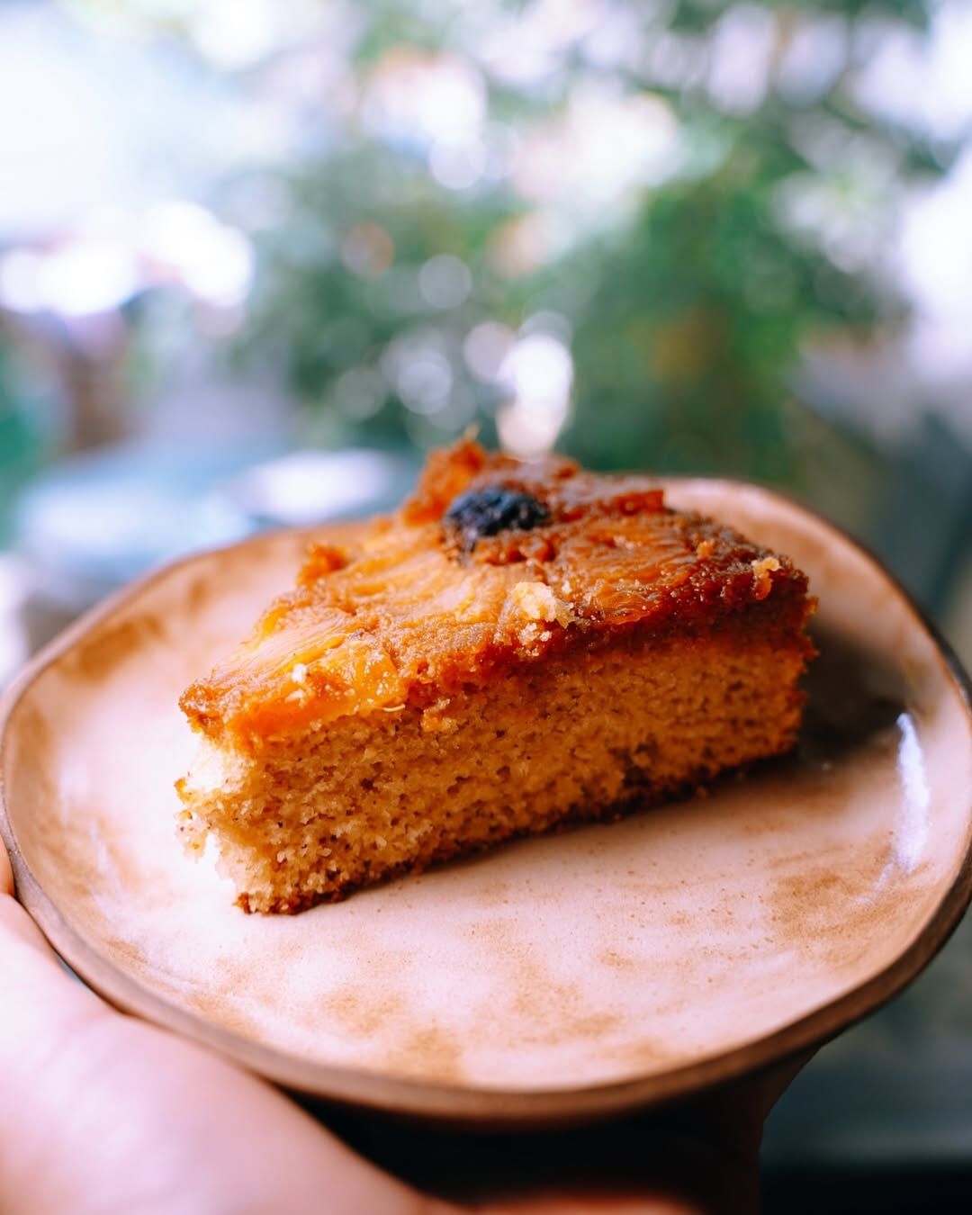 A proposta do espaço surgiu a partir da ideia de valorizar ingredientes da floresta por meio da culinária artesanal. | Foto: Redes Sociais/@casaflorestaba