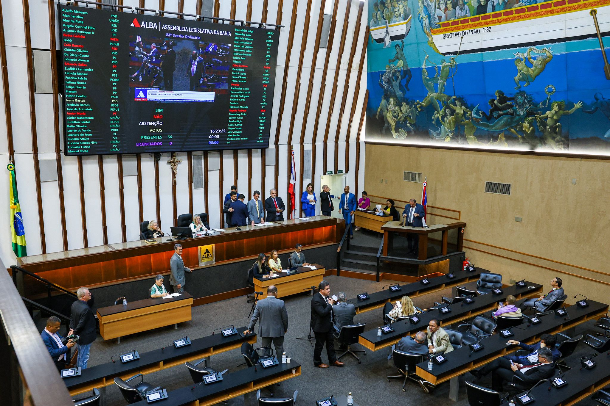 Projeto autorizado por Jerônimo foi aprovado pela AL-BA | Foto: Vaner Casaes / ALBA