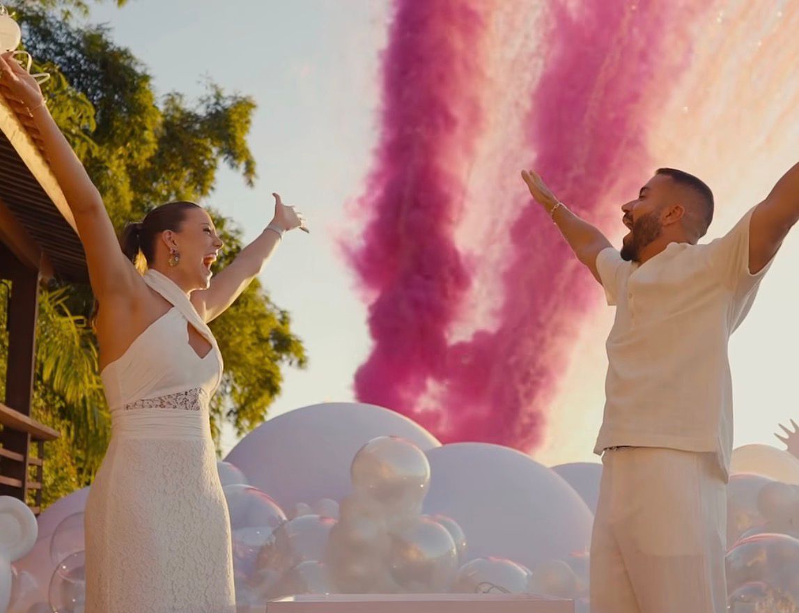 Rafa Marques, filho mais velho de Bell Marques, e a influenciadora digital Pati Guerra estão à espera de uma menina. | Foto: Redes Sociais