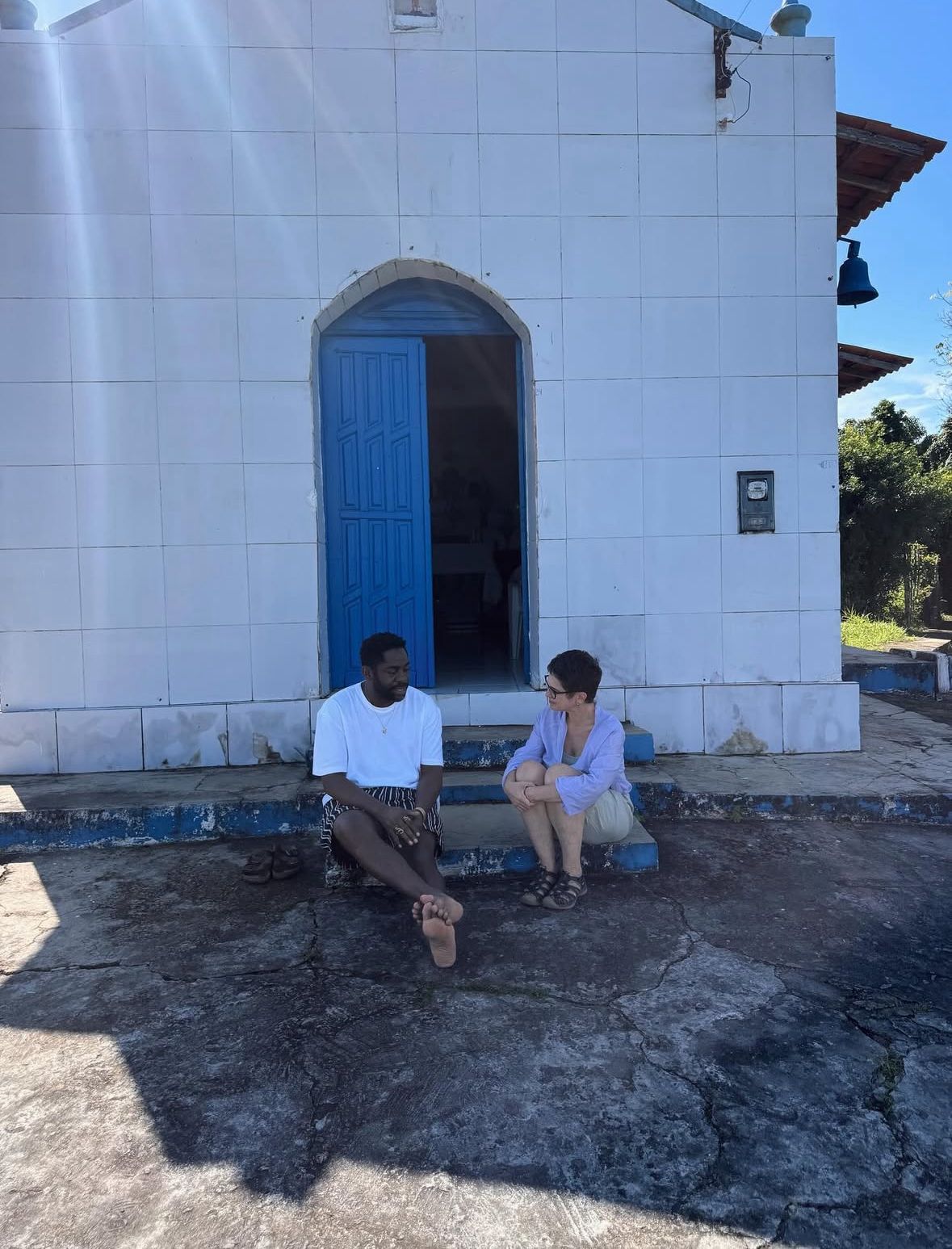 Lázaro Ramos afirmou que só compreendeu plenamente o impacto do racismo quando deixou a Ilha do Paty, na Baía de Todos-os-Santos. | Foto: Redes Sociais