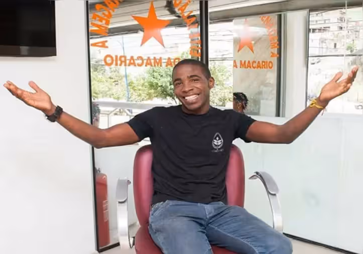 A fam&iacute;lia da v&iacute;tima aguarda uma defini&ccedil;&atilde;o da Justi&ccedil;a desde o assassinato do cabeleireiro. | Foto: Redes Sociais