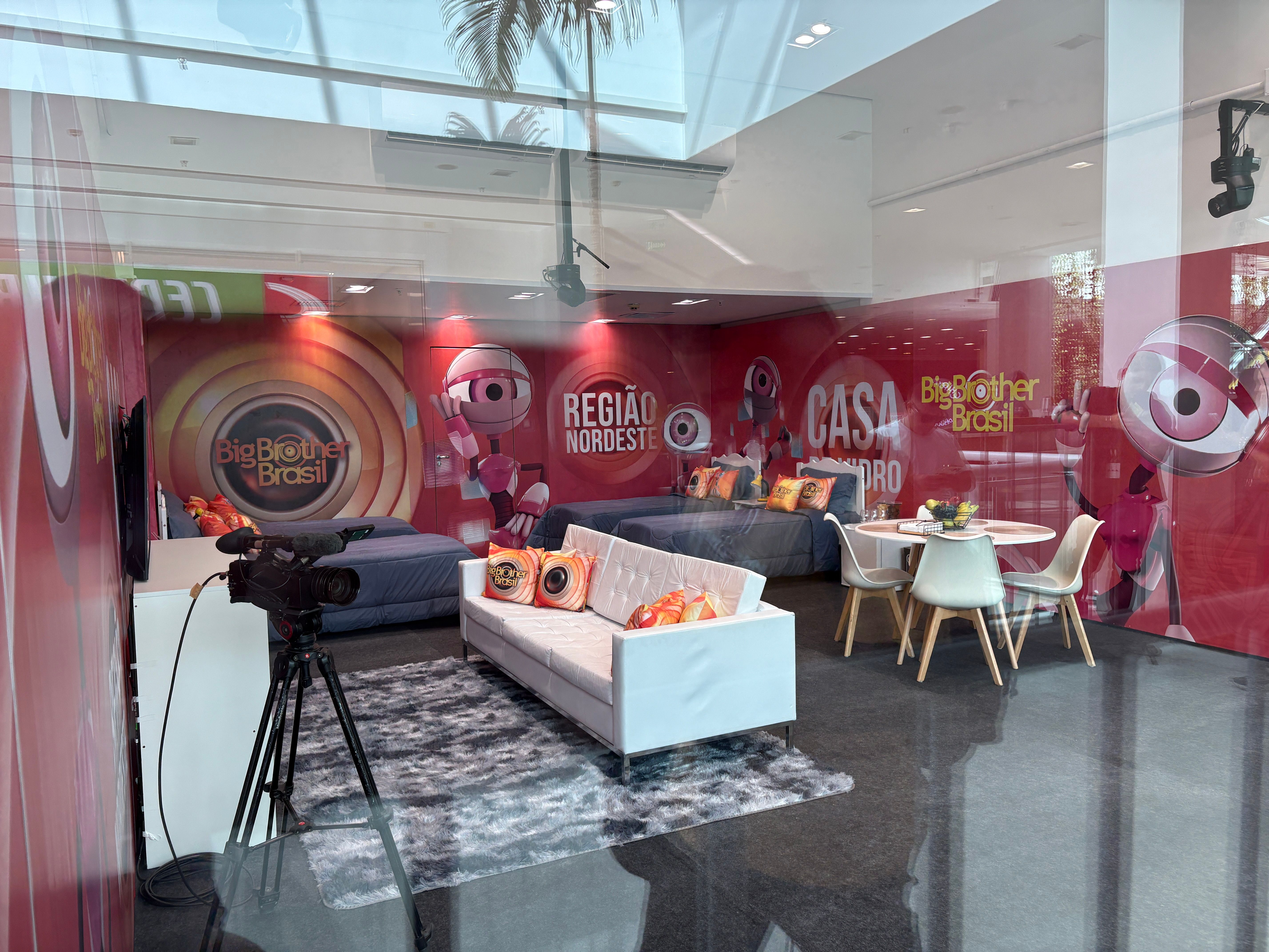 A partir desta sexta-feira (9), o BBB 26 abre cinco Casas de Vidro espalhadas pelo Brasil, onde 20 candidatos disputam vagas no programa. | Foto: Luzia Carrera/Aratu On