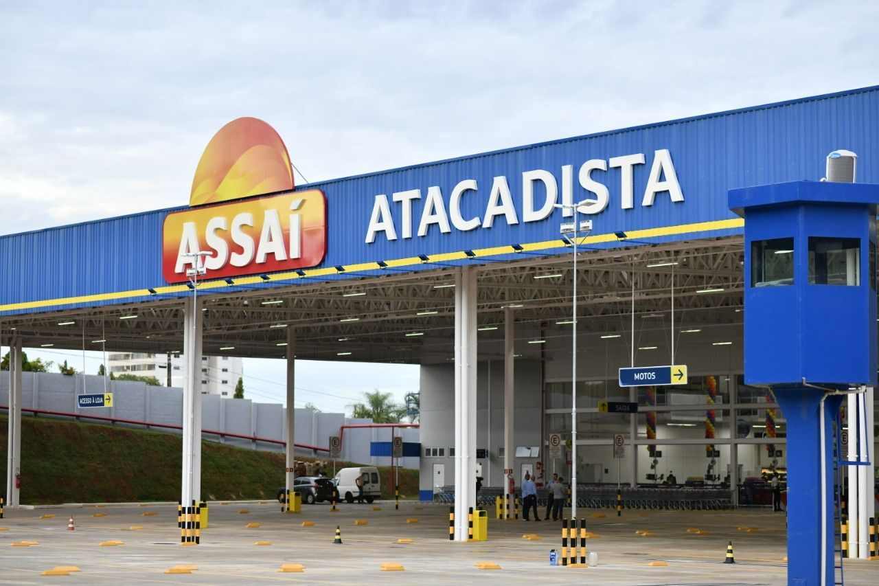 A empresa Sendas Distribuidora S/A, controladora da rede Assaí Atacadista, foi condenada a pagar R$ 1 milhão por danos morais coletivos. | Foto: Divulgação