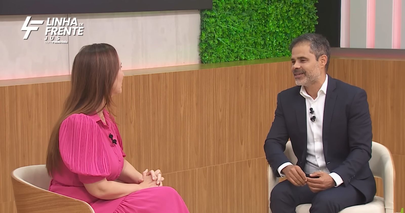 Daniela Borges foi entrevistada pelo programa Linha de Frente Jus | Foto: Grupo Aratu