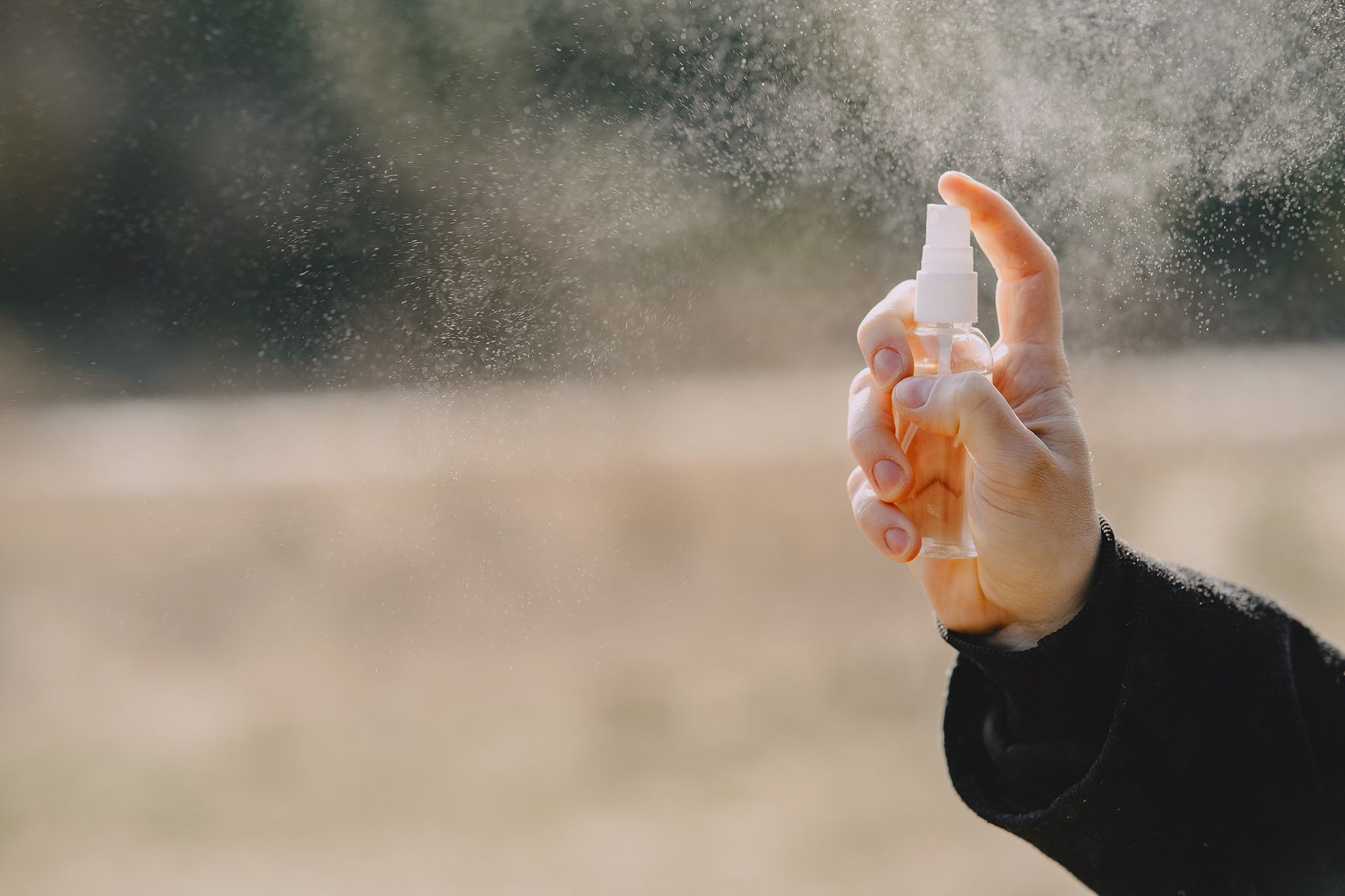 Pela lei, o spray poder&aacute; ser adquirido e utilizado por mulheres com 18 anos ou mais. | Foto: FreePik