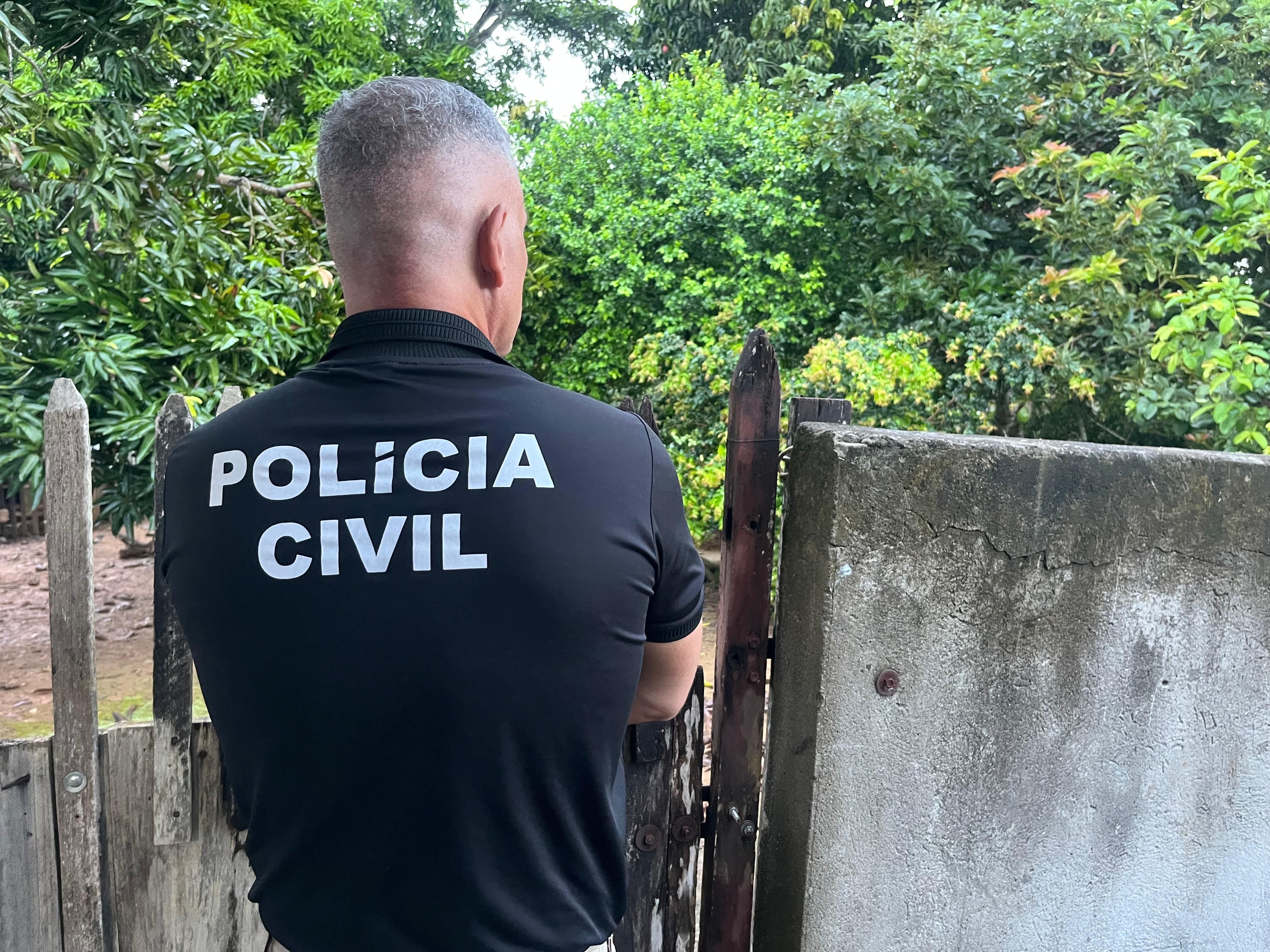 Um homem de 33 anos foi preso neste sábado (31), em um bar, suspeito de matar o próprio irmão em Euclides da Cunha, na Bahia. | Foto: Pedro Moraes/Ascom-PCBA