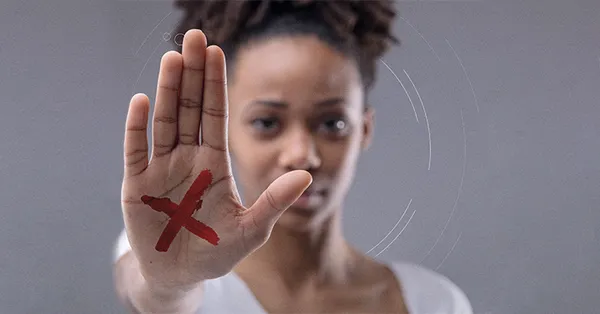 Ferramenta de solicitação de medida protetiva online visa é pensada para ampliar acesso à justiça para mulheres em situação de violência. Foto: Freepik