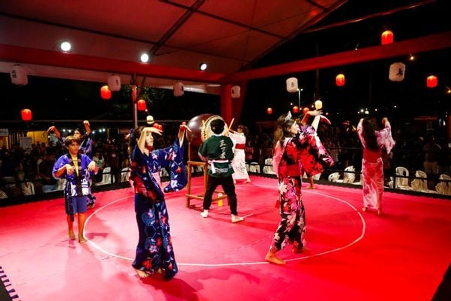 Dança Bon Odori, no Festival da Cultura Japonesa de Salvador. Foto: Rafael Martins/Divulgação