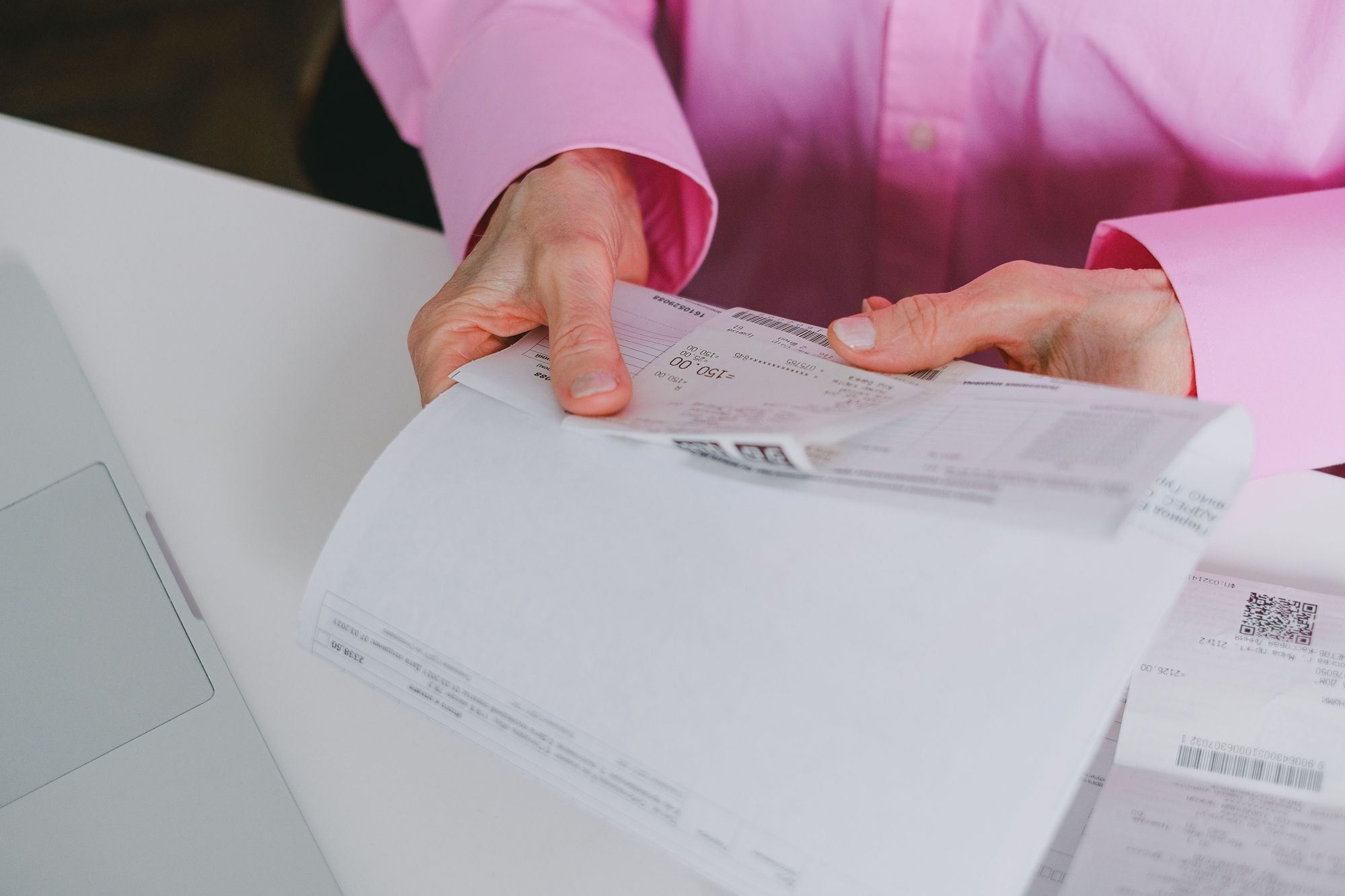 Boletos de cobran&ccedil;a e contas de consumo com vencimento nesta segunda-feira (7) podem ser pagos no pr&oacute;ximo dia &uacute;til. | Foto: Pexels