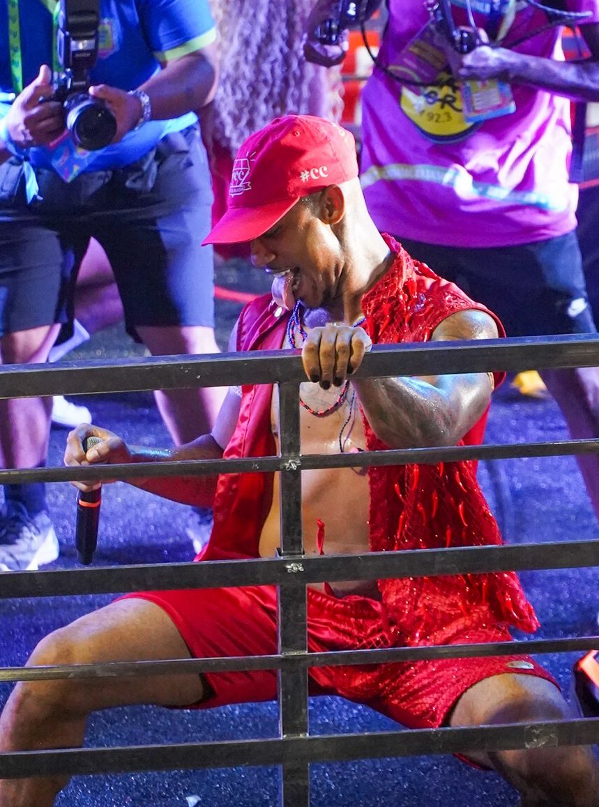 Com 385.142 mil votos, O Baiano Tem o Molho, de O Kanalha, foi eleita a Música do Carnaval e vai levar o Troféu Aratu Folia 2026. | Foto: Carol Levy/Ag. F Pontes