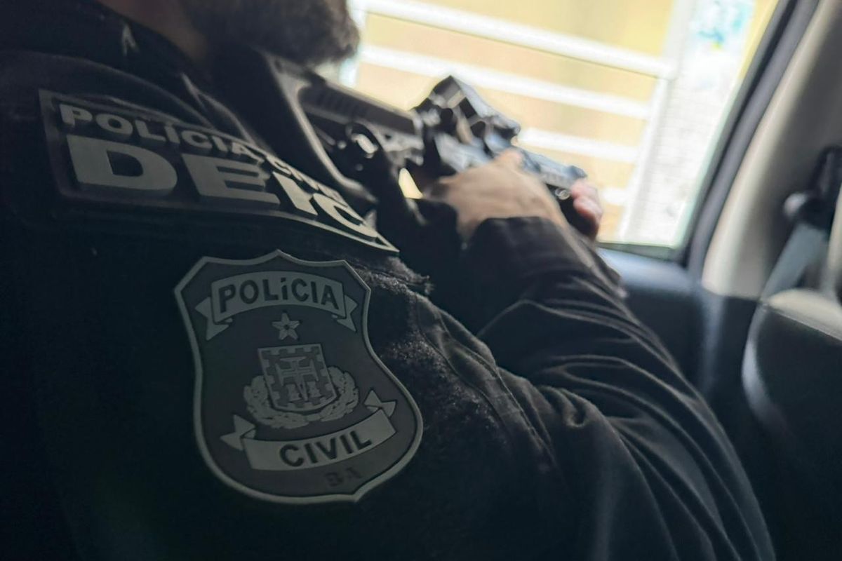 Polícia Civil cumpre dois mandatos de prisão contra acusado de ser um dos principais articuladores de assaltos a farmácias em Salvador. Foto ilustrativa: Ascom / PCBA