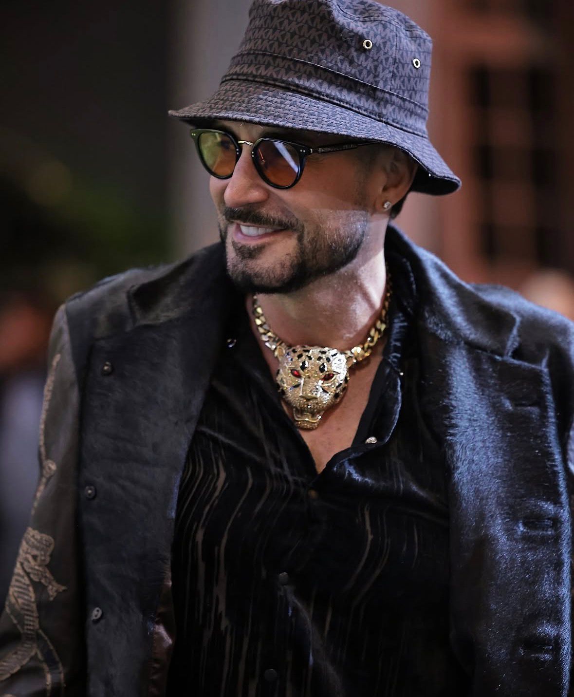 Para ocupar o espaço, a emissora acertou a produção de um novo programa musical, desta vez estrelado por Latino. | Foto: Redes Sociais