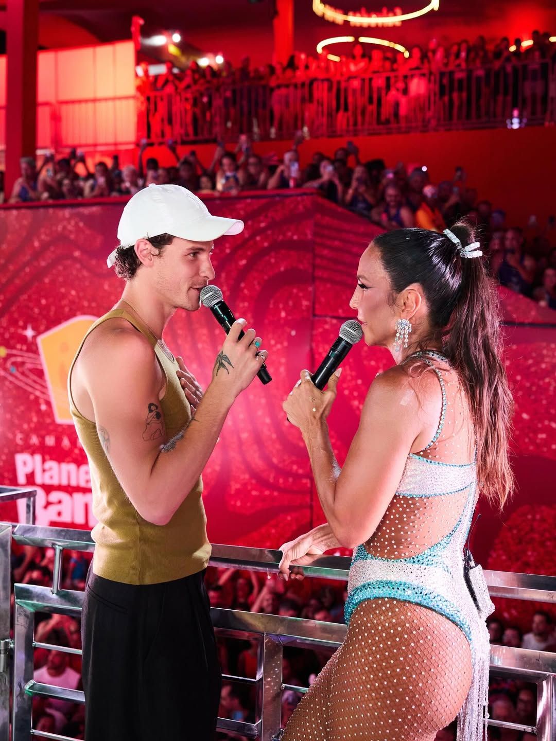 Este ano, o cantor canadense Shawn Mendes participou do Carnaval de Salvador ao lado de Ivete. | Foto: Redes Sociais