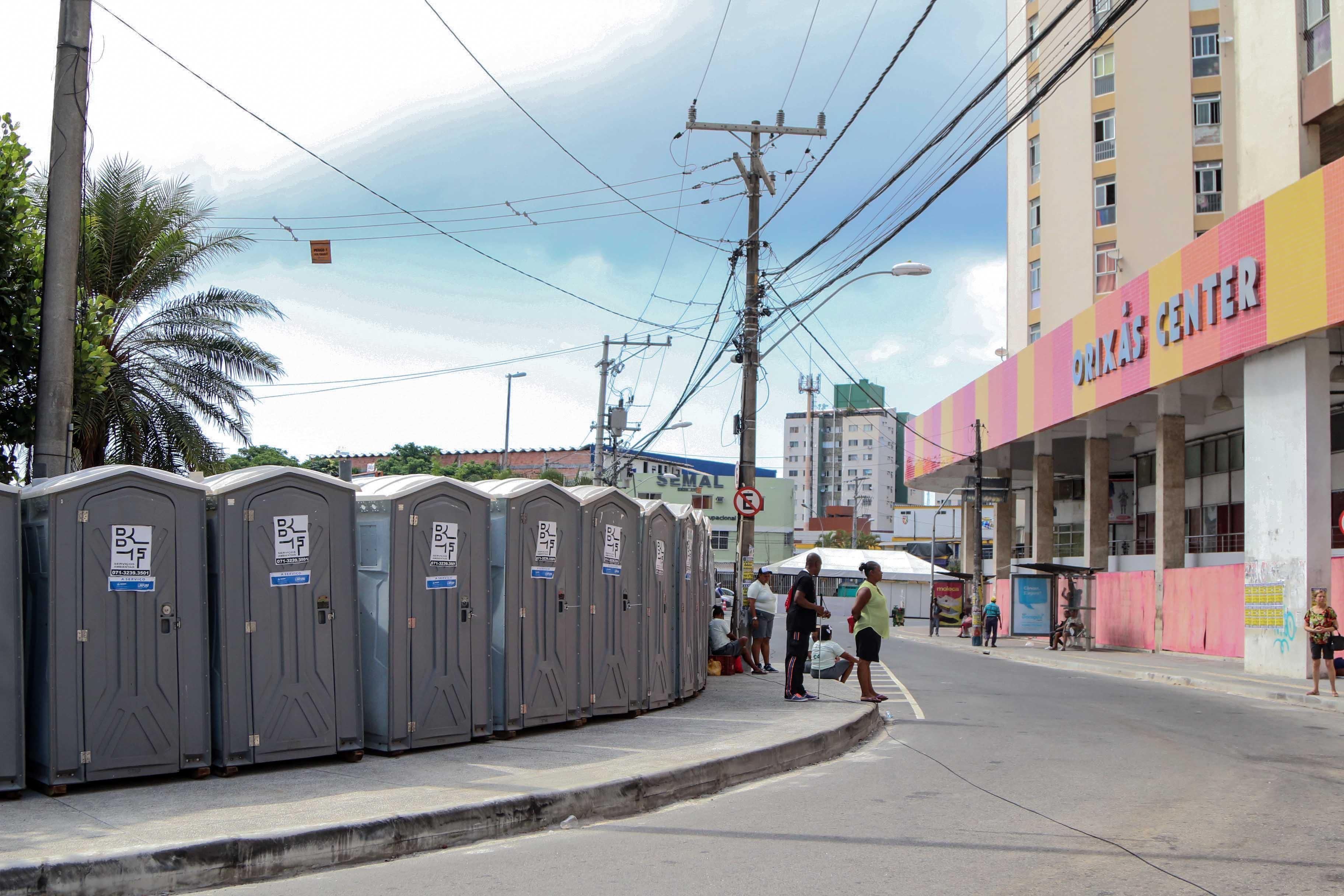 No Carnaval de Salvador, o aperto n&atilde;o &eacute; apenas o da multid&atilde;o nos circuitos. | Foto: Bruno Concha/Secom