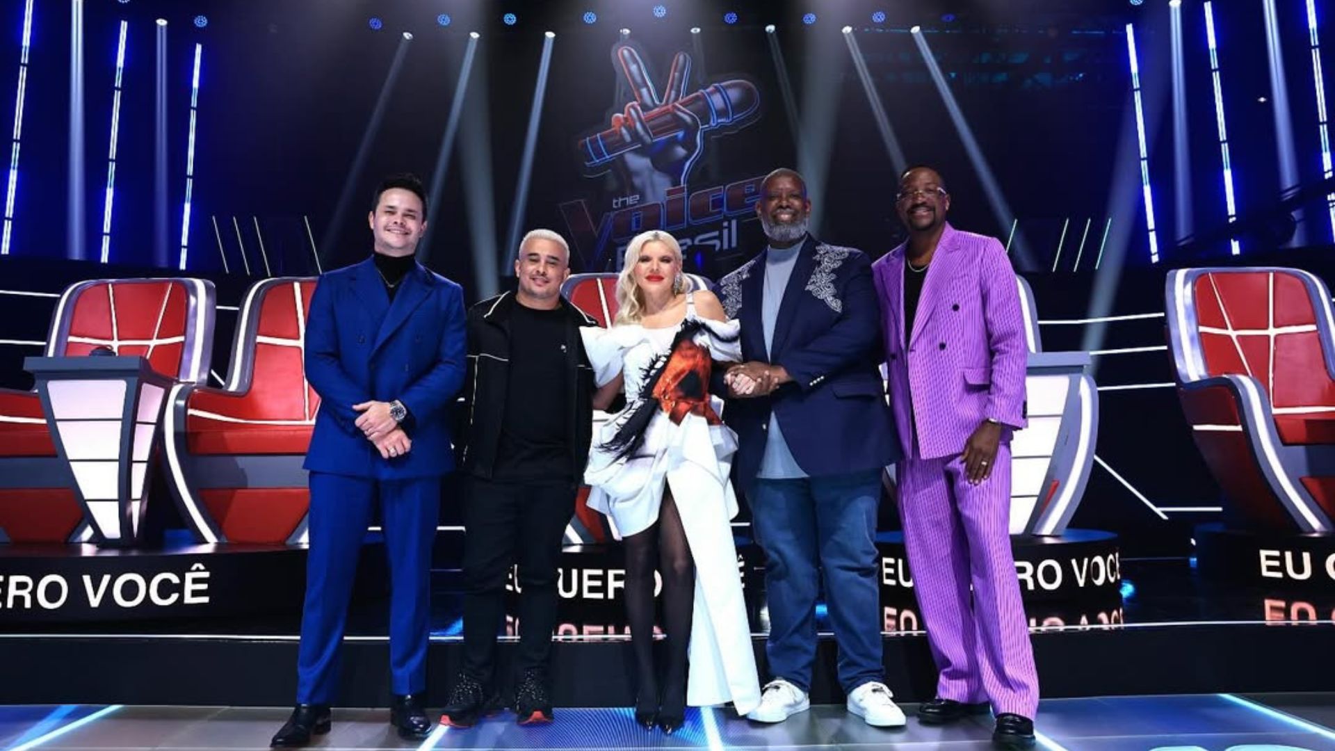 Técnicos do The Voice Brasil, que estreia segunda-feira (6) no SBT e Disney+ | Foto: Ricardo Bufolin