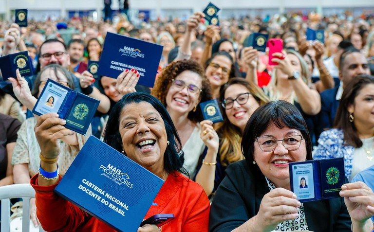 Carteira Nacional Docente. Foto: Ricardo Stuckert / PR
