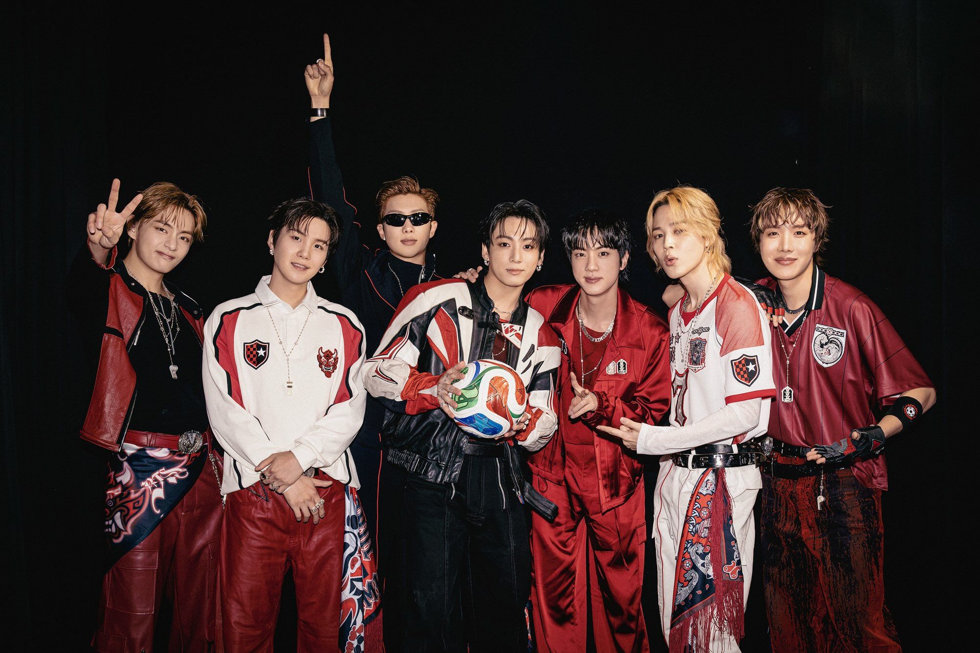 O BTS anunciou, nesta quarta-feira (29), que n&atilde;o inscrever&aacute; seus pr&oacute;ximos lan&ccedil;amentos no Grammy Awards 2027. | Foto: Divulga&ccedil;&atilde;o/BTS