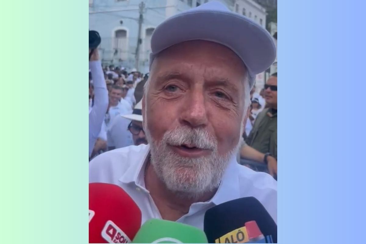 Jaques Wagner (PT) comenta disputa por base do governo para elei&ccedil;&otilde;es de 2026, na Lavagem do Bonfim. Foto: Aratu On