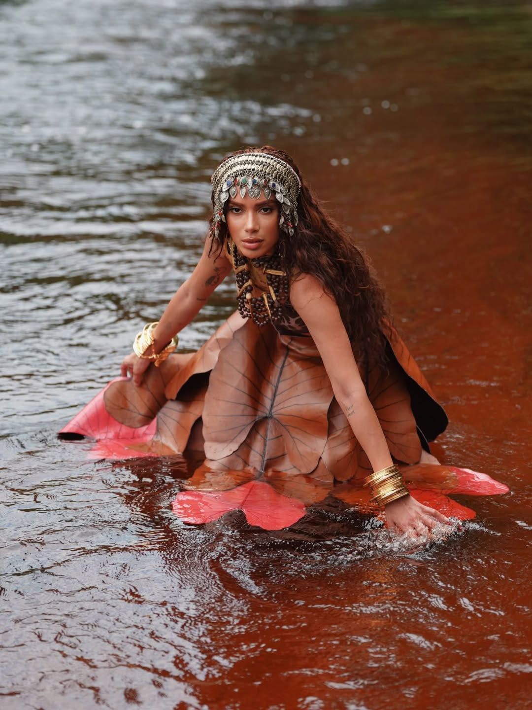 A cantora Anitta anunciou, neste domingo (24), a nova turnê Equilibrivm Tour 2026. | Foto: Redes Sociais