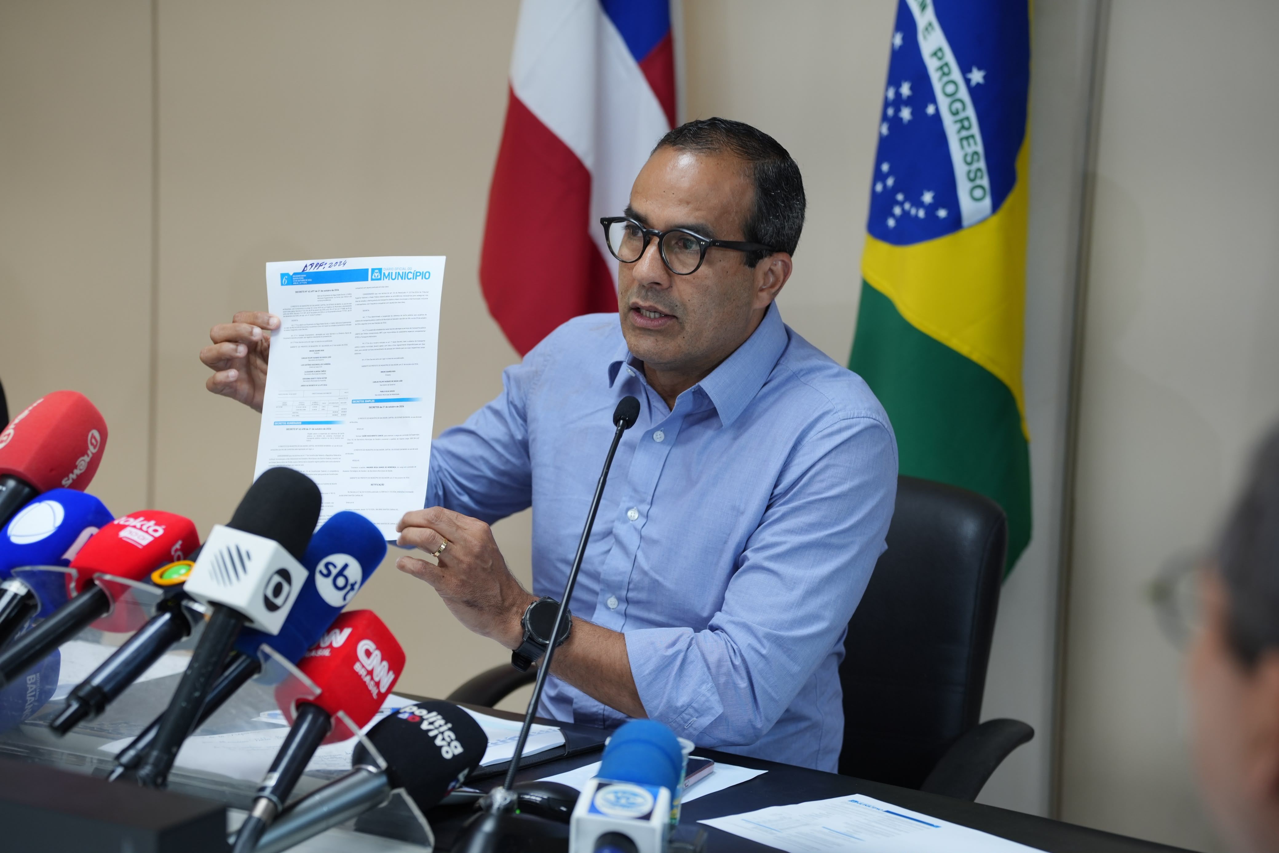 O prefeito negou que a gest&atilde;o municipal tenha orientado a reten&ccedil;&atilde;o dos &ocirc;nibus nas elei&ccedil;&otilde;es em Salvador por motiva&ccedil;&atilde;o pol&iacute;tica. | Foto: Betto Jr./Secom PMS