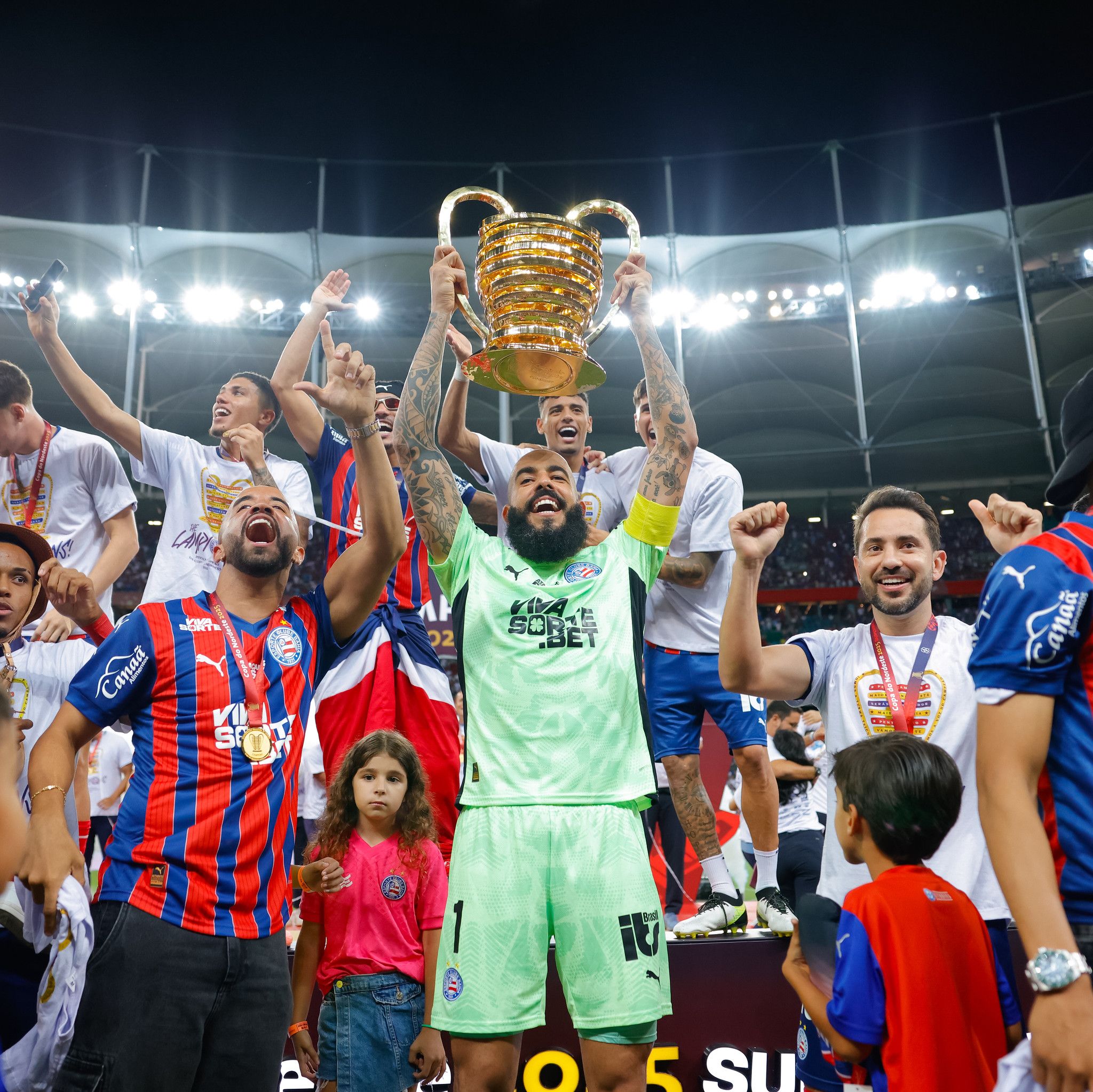 Bahia se tornou maior campeão do Nordeste | Fotos: Catarina Brandão/EC Bahia
